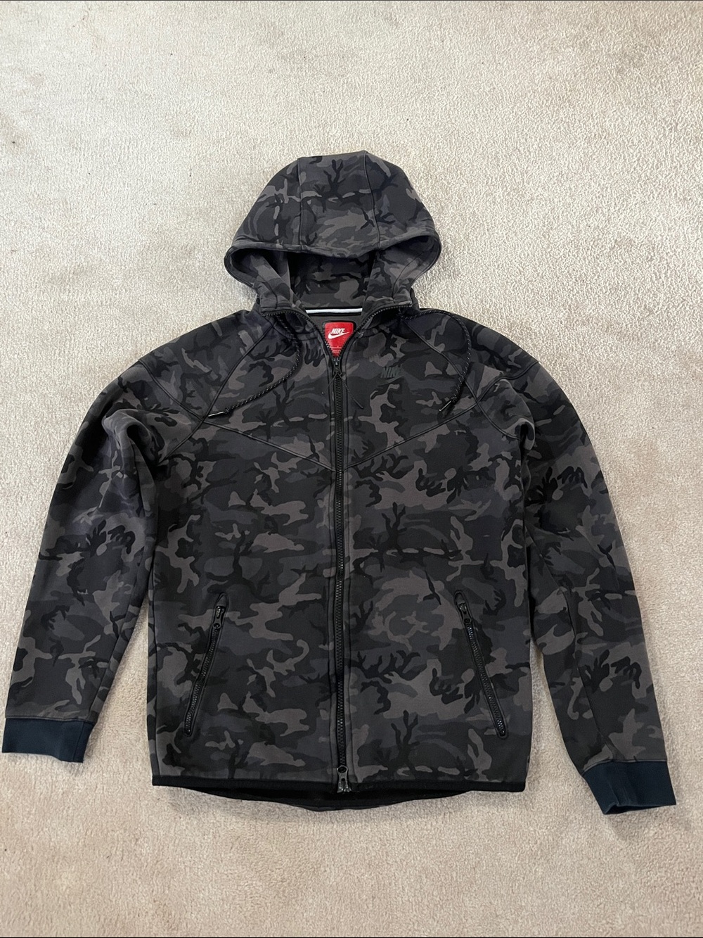 Nike tech fleece hoodie